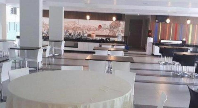 Amaris Hotel אמבון מראה חיצוני תמונה