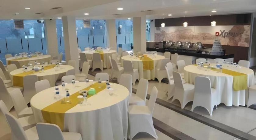 Amaris Hotel אמבון מראה חיצוני תמונה
